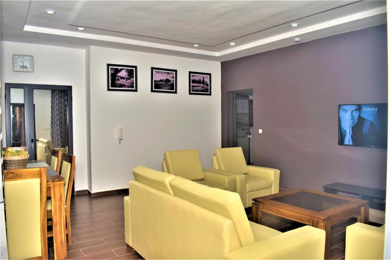 Residence Bellevue Sito Aiport- Ломе Экстерьер фото