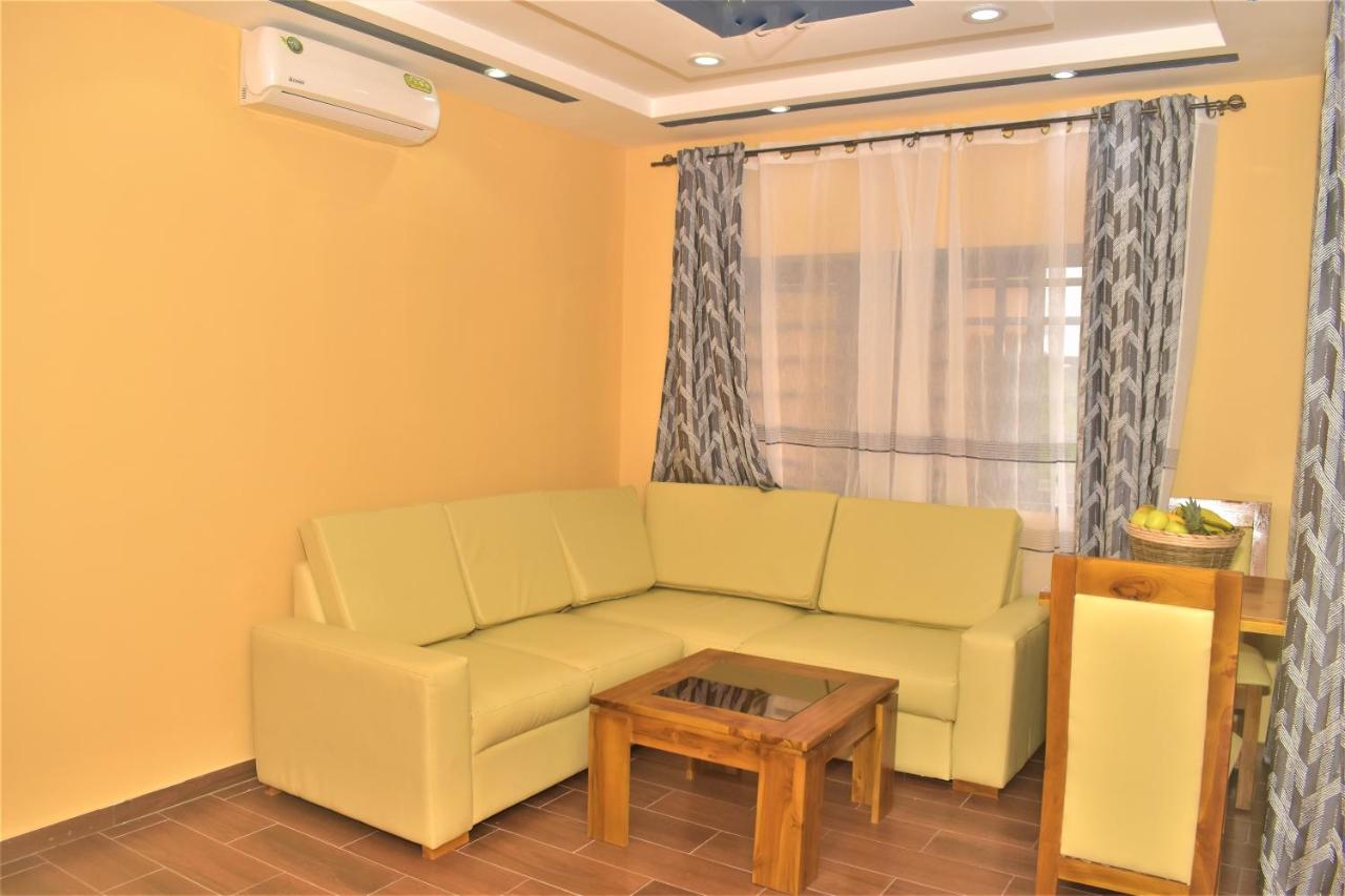 Residence Bellevue Sito Aiport- Ломе Экстерьер фото