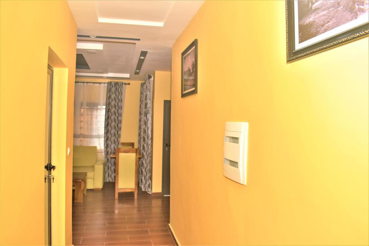 Residence Bellevue Sito Aiport- Ломе Экстерьер фото