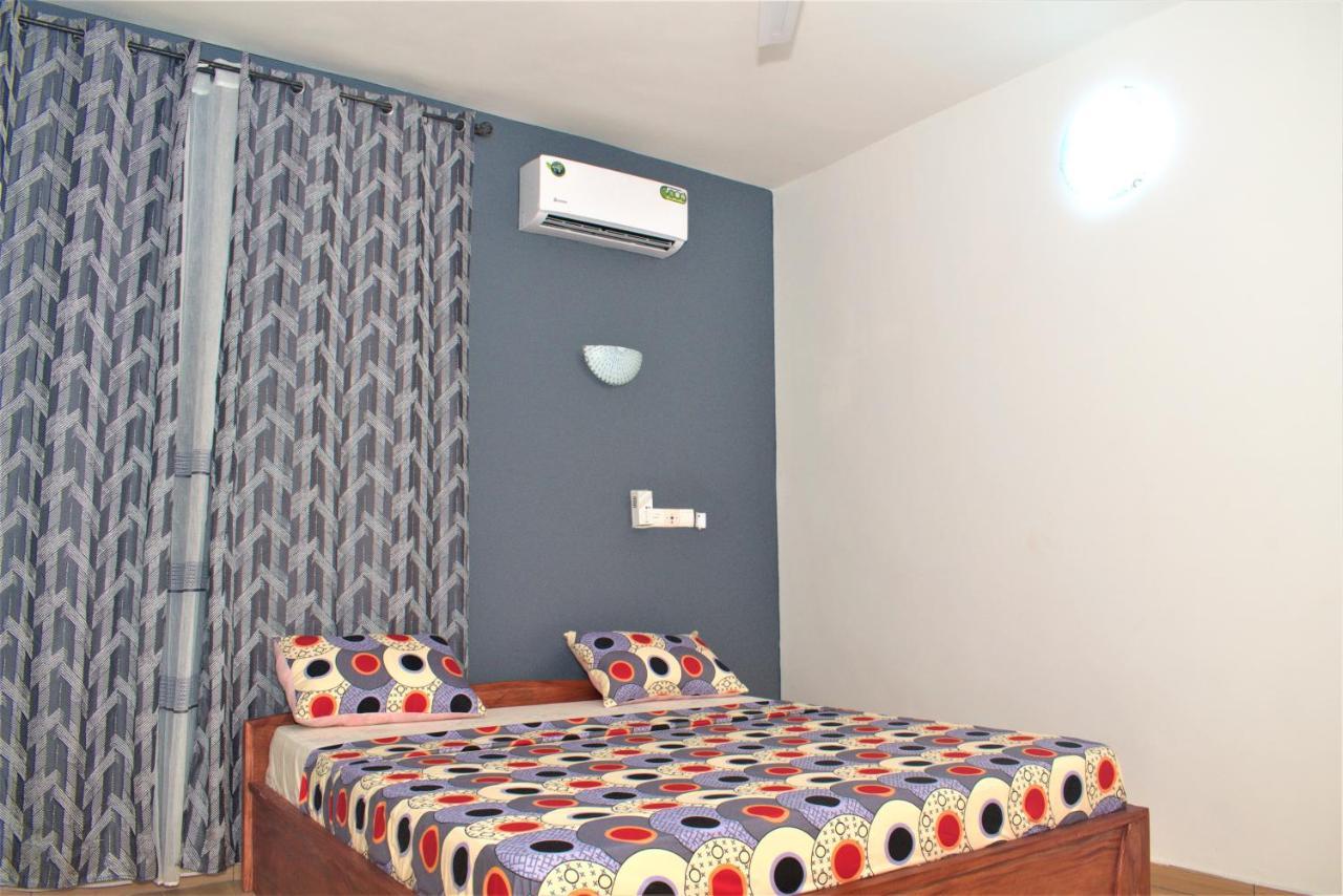 Residence Bellevue Sito Aiport- Ломе Экстерьер фото