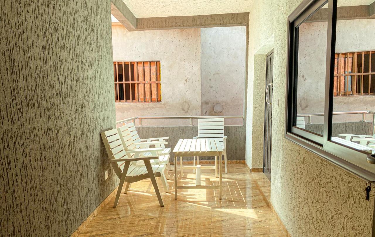 Residence Bellevue Sito Aiport- Ломе Экстерьер фото